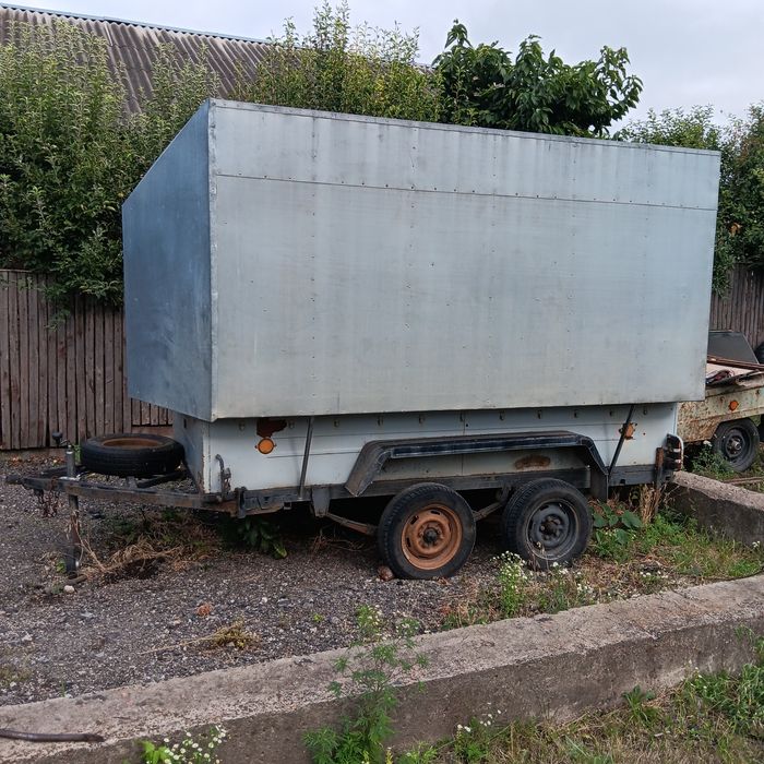 Причіп легковий Б