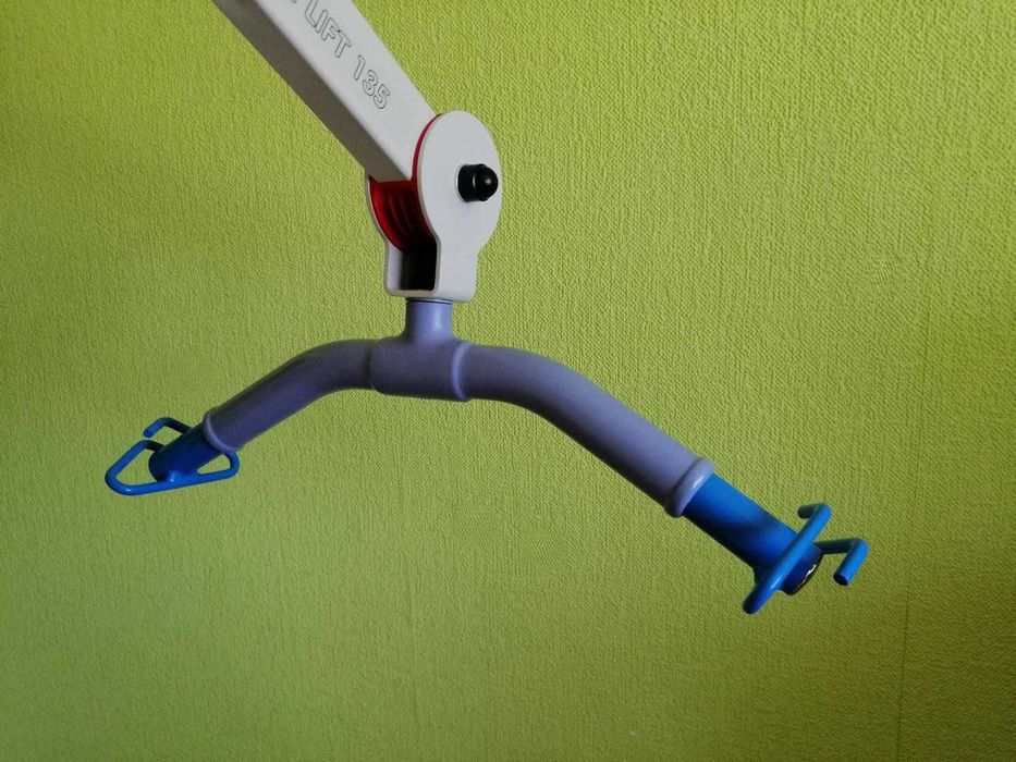 Podnośnik MOBILE LIFT 135 z siedziskiem REHA FUND