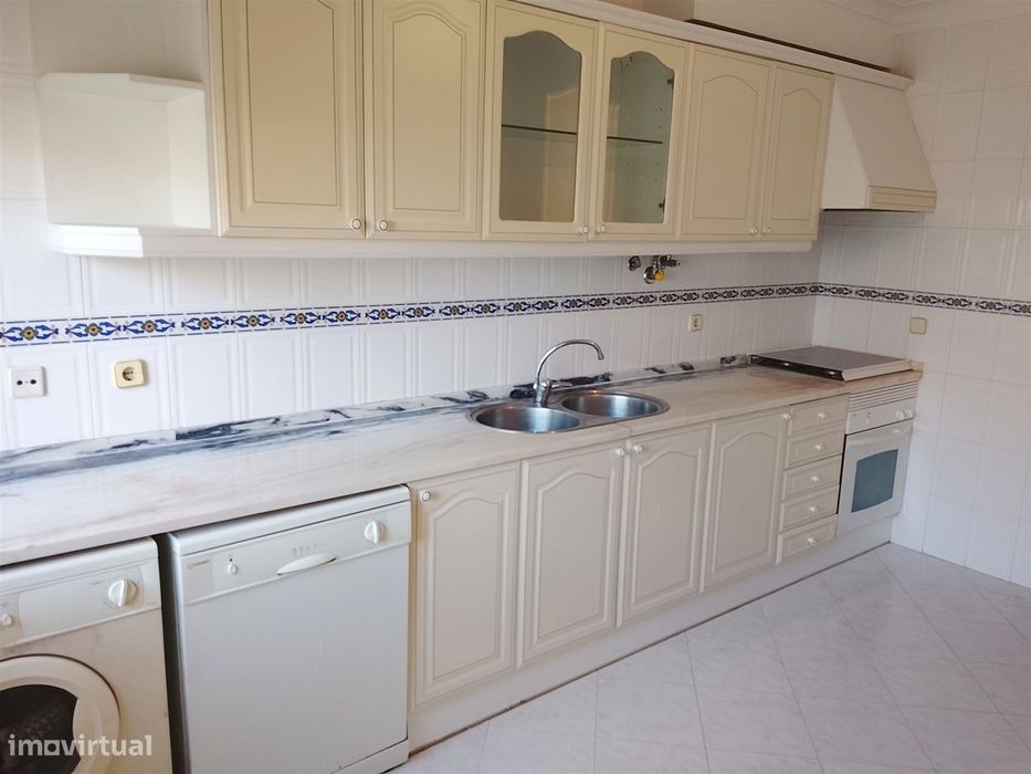 Apartamento T2 Venda em Algueirão-Mem Martins,Sintra