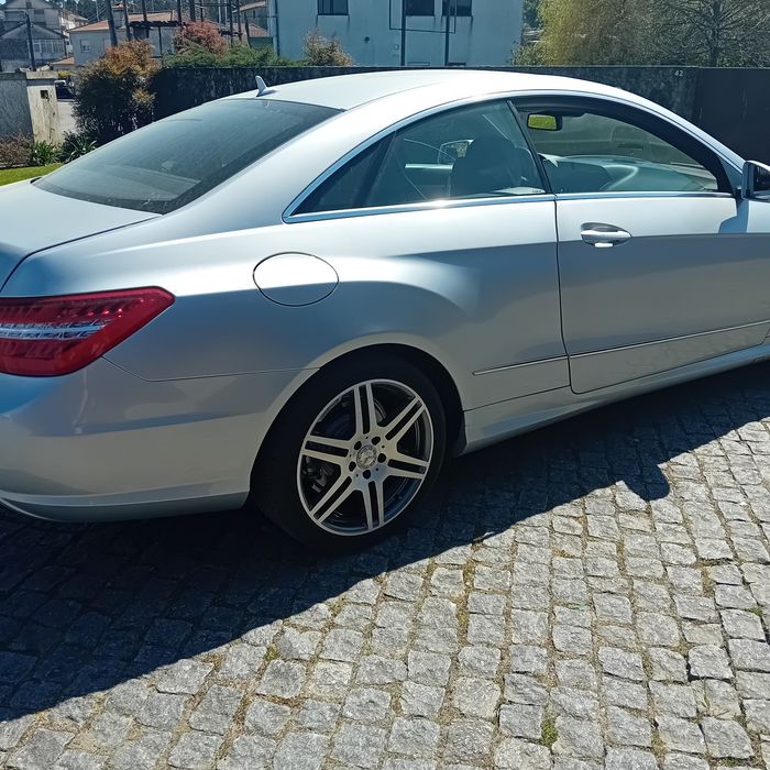 Mercedes Benz E coupé 250 Cdi 204cv AMG Nacional