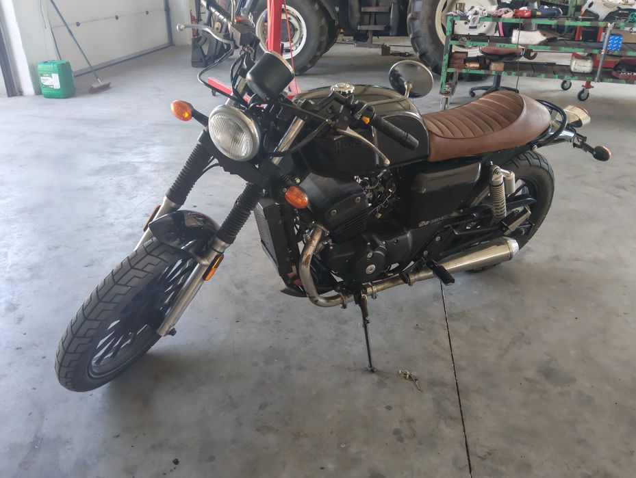 Junak Chopper Cruiser Yamaha 125