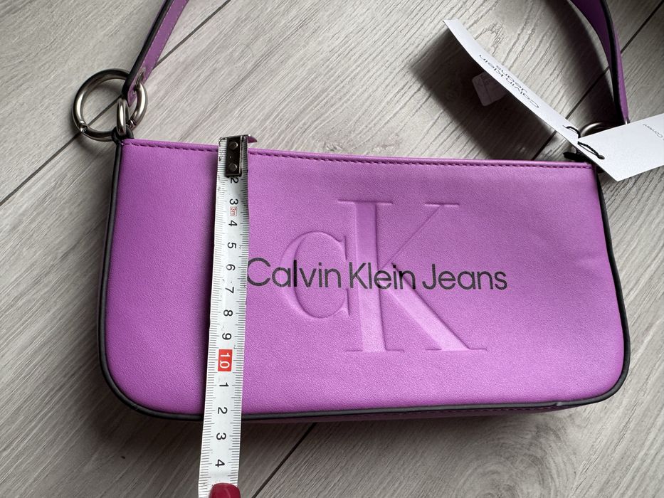 Torebka do reki Calvin klein