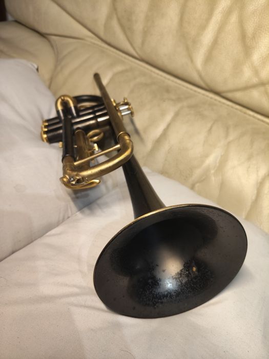 Trompete Blacky usado
