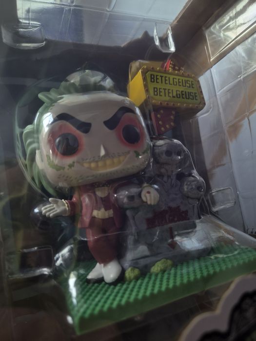 Колекційна фігурка Funko Pop Beetlejuice  "Here lies Beetlejuice".