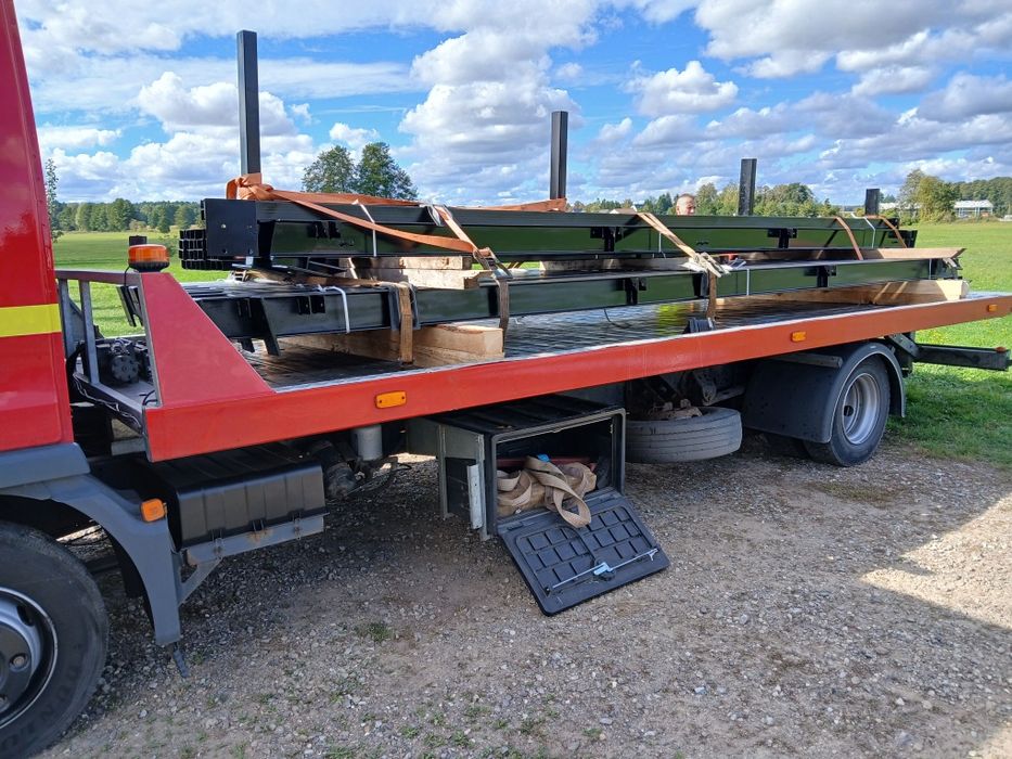 Konstrukcja hali 8x25x5m