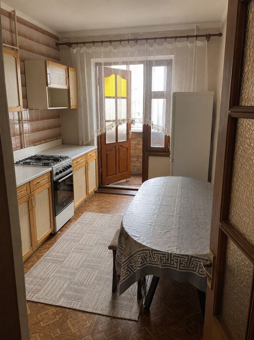 Продаж 5 кімнатної квартири Рівне