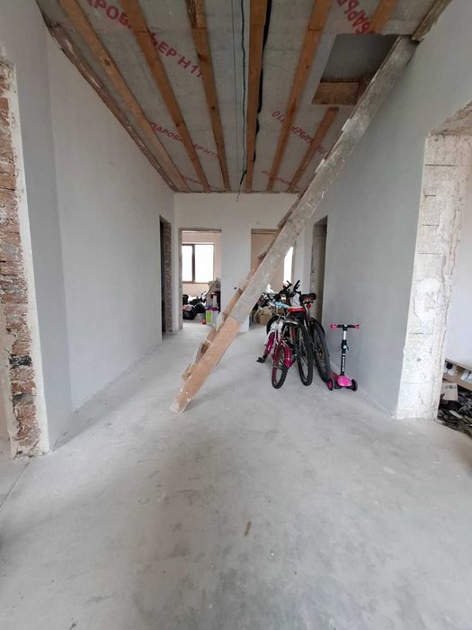 Продається будинок в с. Княжичі