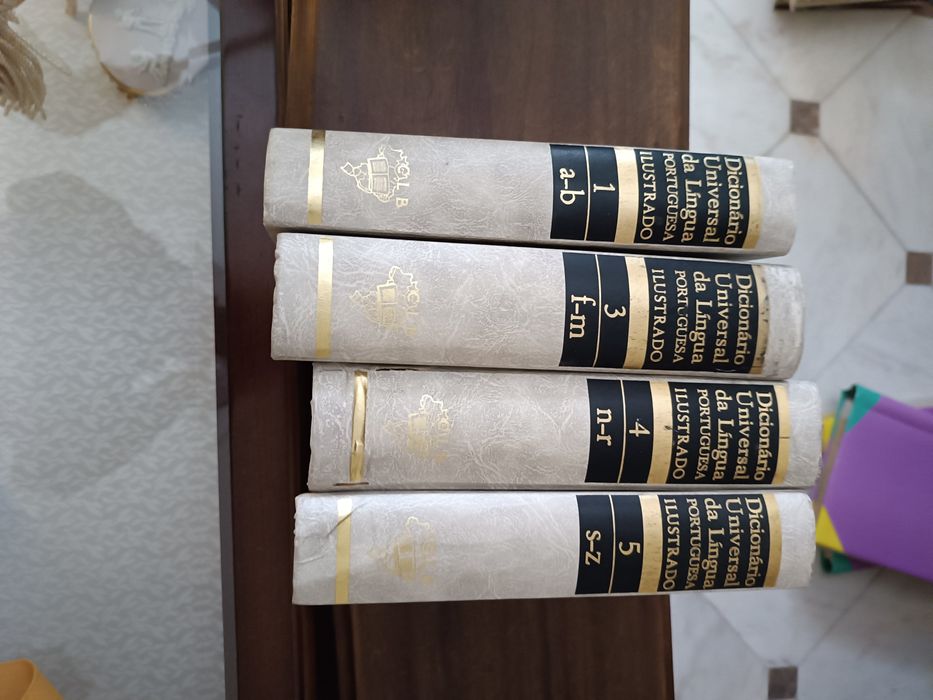 Fico universal da língua portuguesa