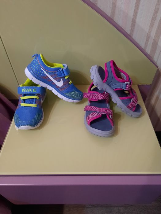 Кросівки Nike 16см Босоніжки Quechua 16см.
