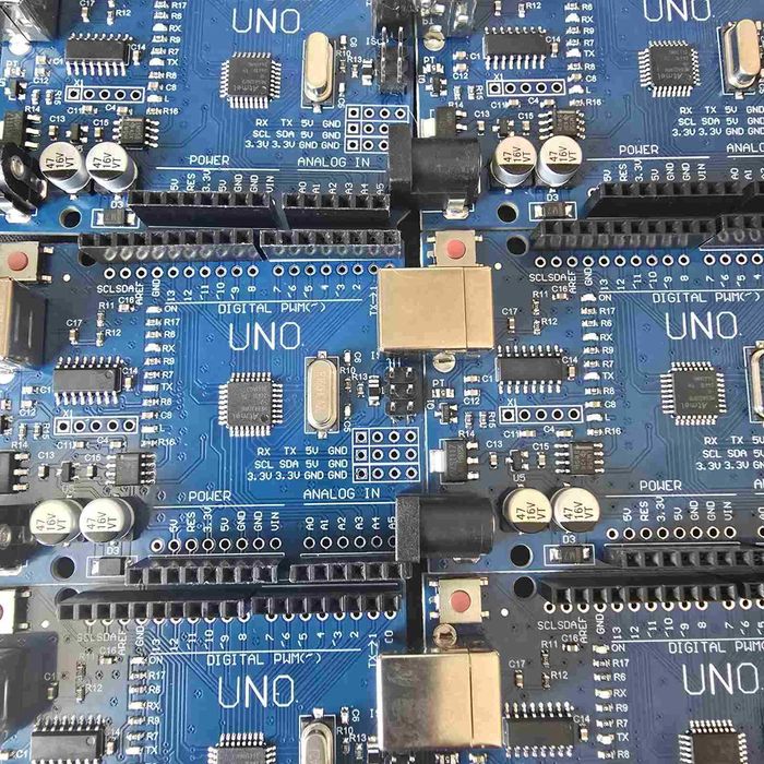 Плата Arduino Uno (не прошивається)на запчастини або для експериментів