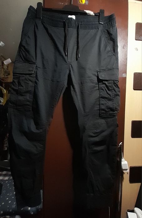 H&M  Мужская штаны Карго джоггеры чёрного цвета