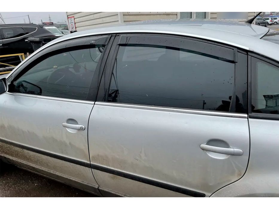 Вітровики для Volkswagen Passat B5 (1997-2005) Полікарбонат HIC (4 шт)