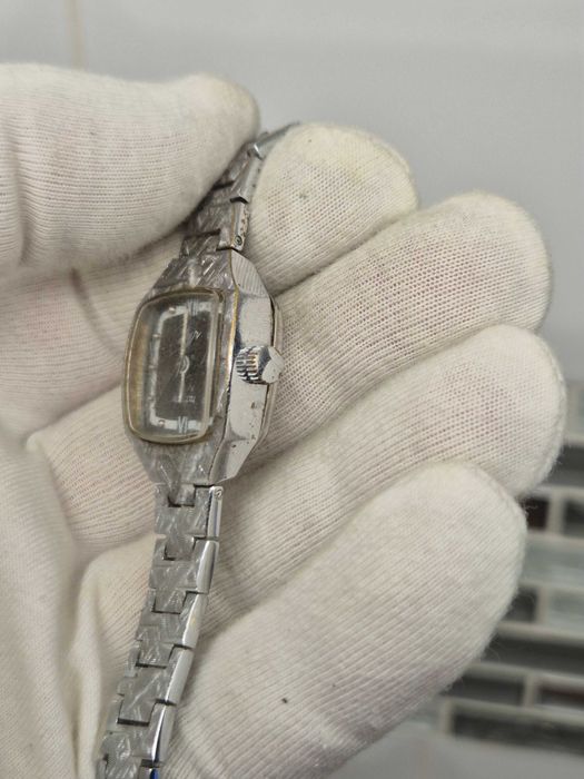 *Łucz*zegarek damski quartz