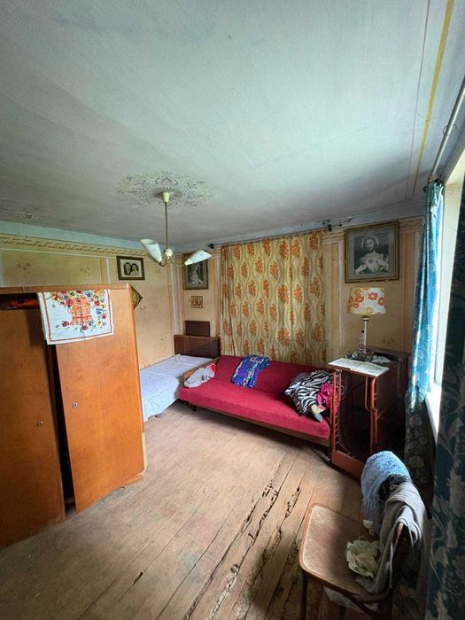 Продаж земельної ділянки з будинком с. Кагуїв