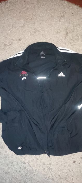 Продам класну,вантажну,орігінальну чоловічу олімпійку Adidas розмір L.
