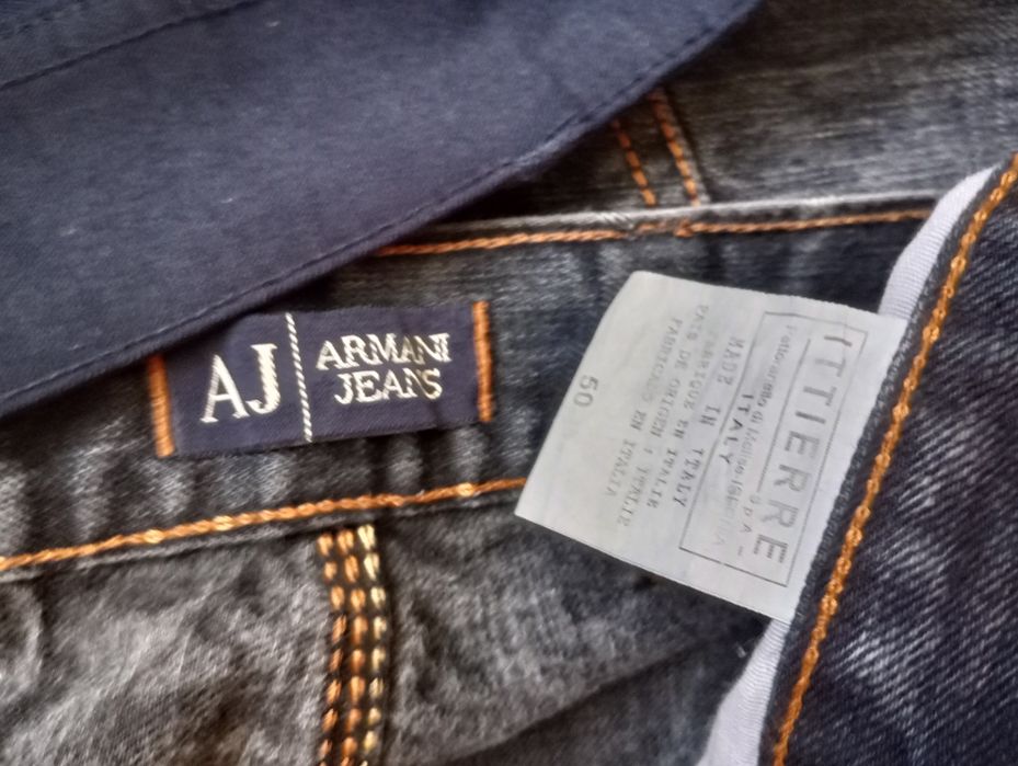 Armani Jeans дуже великий розмір