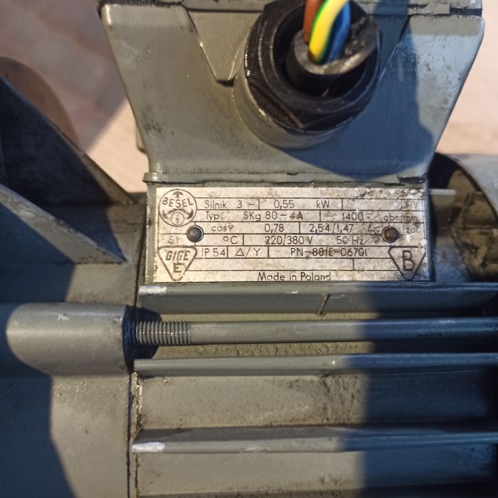 Silnik trzy fazowy 0.55 kw