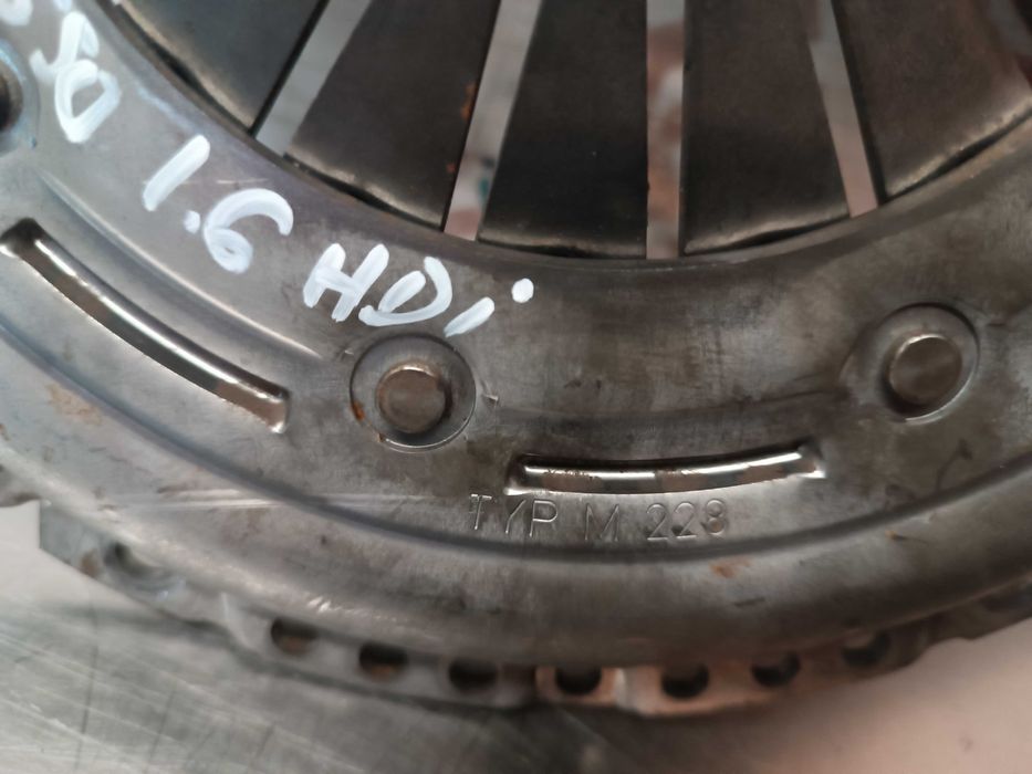 BIMASSA COM EMBRAIAGEM PEUGEOT / CITROEN 1.6HDI 110CV 109CV (9HY 9HZ 9H01) (SEMI-NOVO) 2294001594