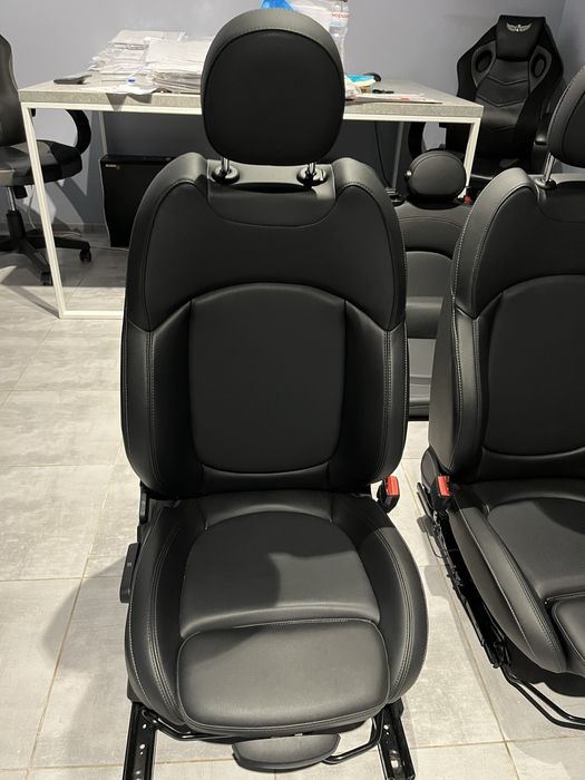 Салон Mini Cooper F55 / Сидушки MINI F55/ Сидіння / Міні купер салон
