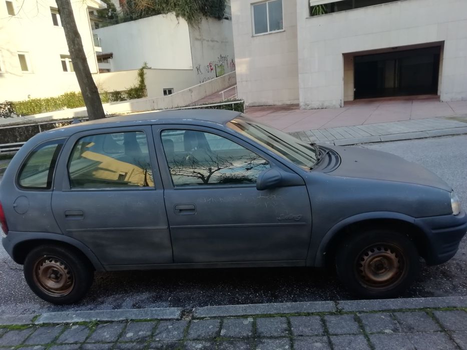 Opel Corsa 1.2  IPO Julho