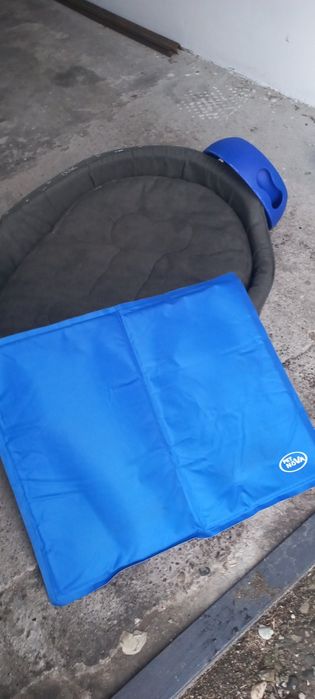 legowisko, mata chłodząca dla psa