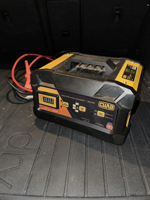 Пуско-зарядний пристрій 15А Сила