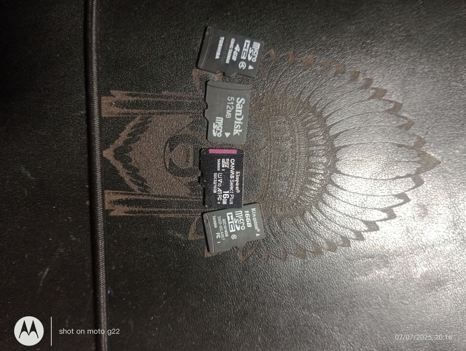 Памяти карта на 16Г телефон