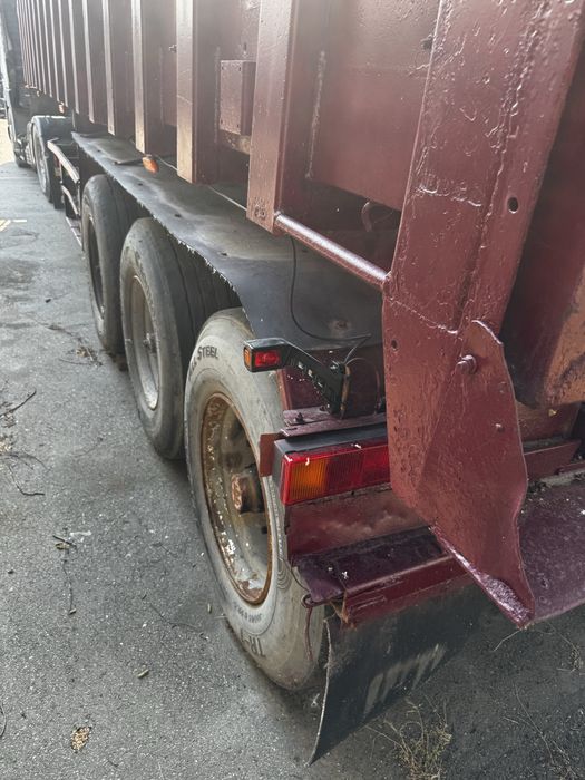 Напівпричеп самоскид