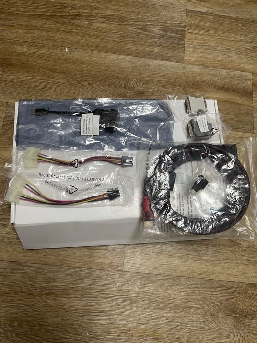 Продам процесор, оп, материнську плату з системним блоком