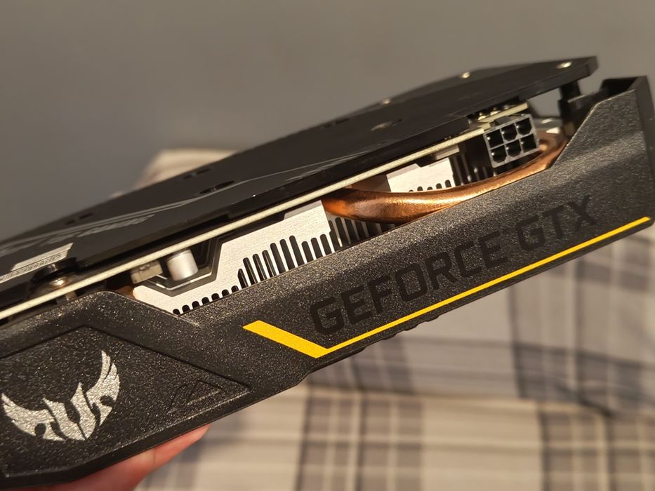 Nvidia GeForce GTX 1650 Asus tuf