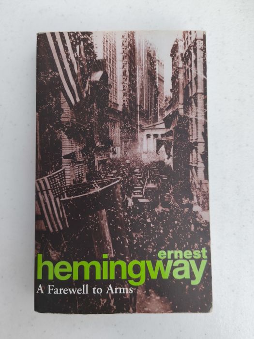 Livro Ernesto Hemingway - A farewell to arms