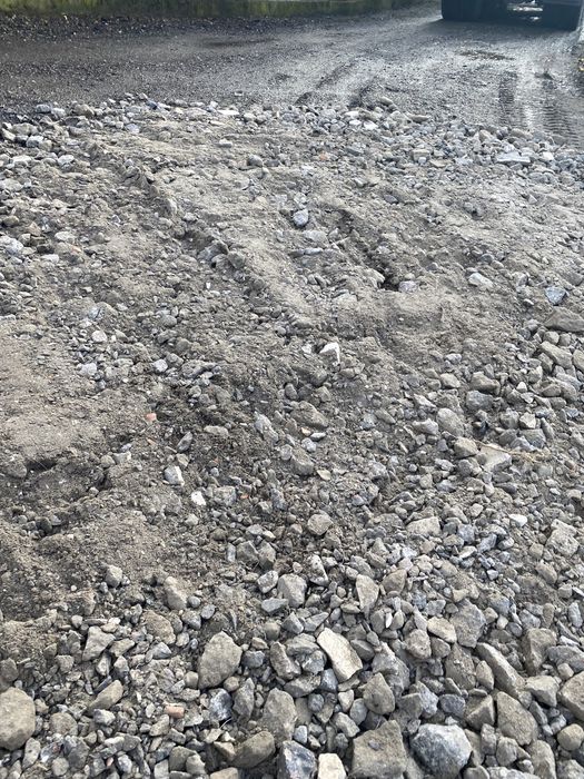 Gruz mielony betonowy , ceglany , transport