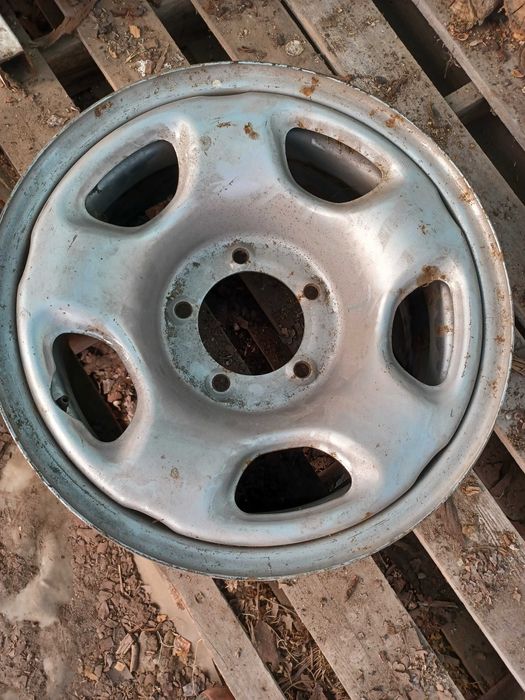 2 jantes 16 ferro de Suzuki Grande Vitara