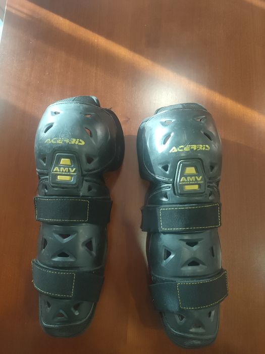 Vário material de motocross