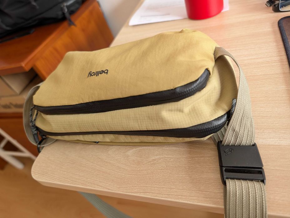 Bellroy Venture Ready Sling 2.5L Safari