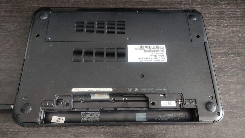 15,6" Ноутбук Dell Inspiron 3521