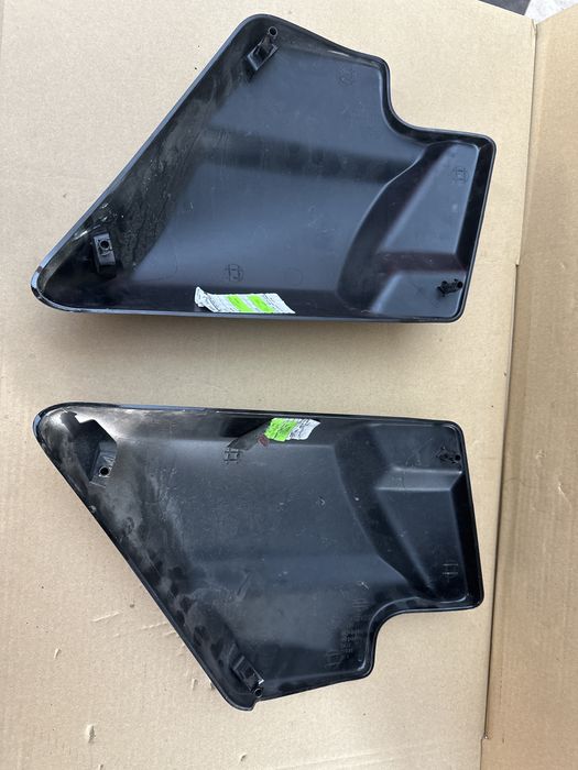 Pokrywa Bok Boczek Harley Davidson Touring osłona owiewka P/L D48
