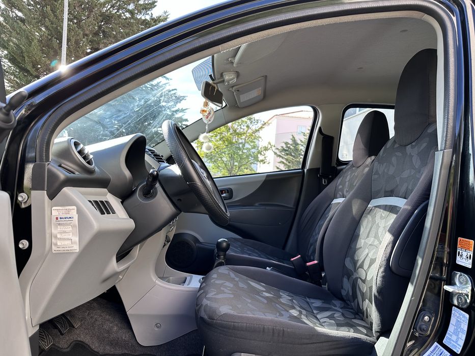 Suzuki Alto 1.0 com 160 kms 5 portas !