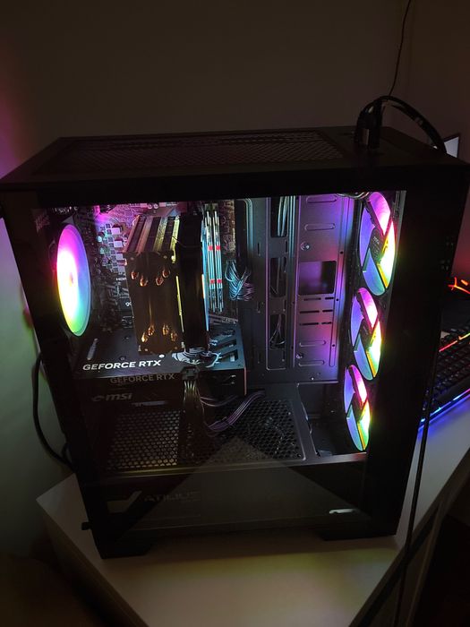 Pc gaming r5 5500, 16gb ram rtx5050 8gb, 1tb