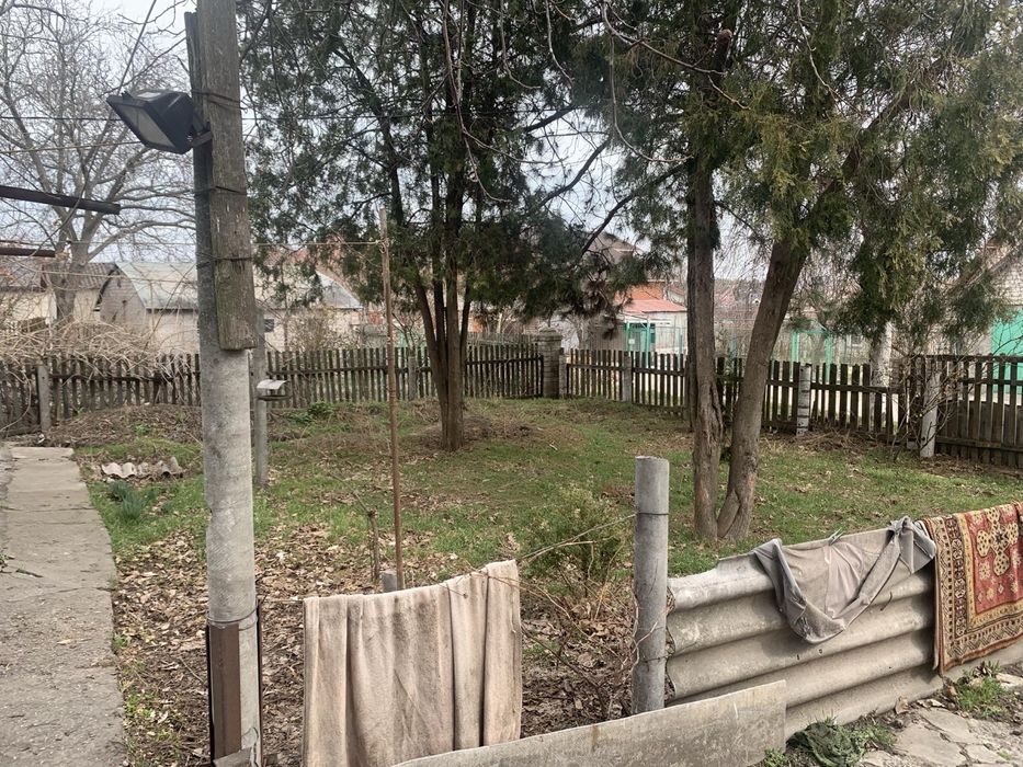 Домик г.Запорожье правый берег 50м2 на трех сотках возле леса