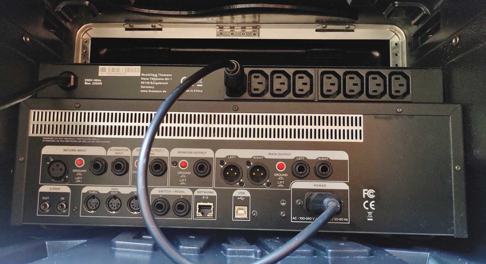 Kemper Profiler Rack + T Racks VM100 + Rack Gator de 5U