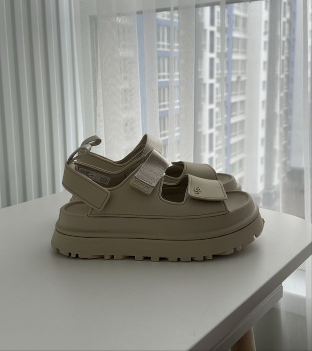 Жіночі сандалі, босоніжки Ugg 24cm, 38p. оригінал