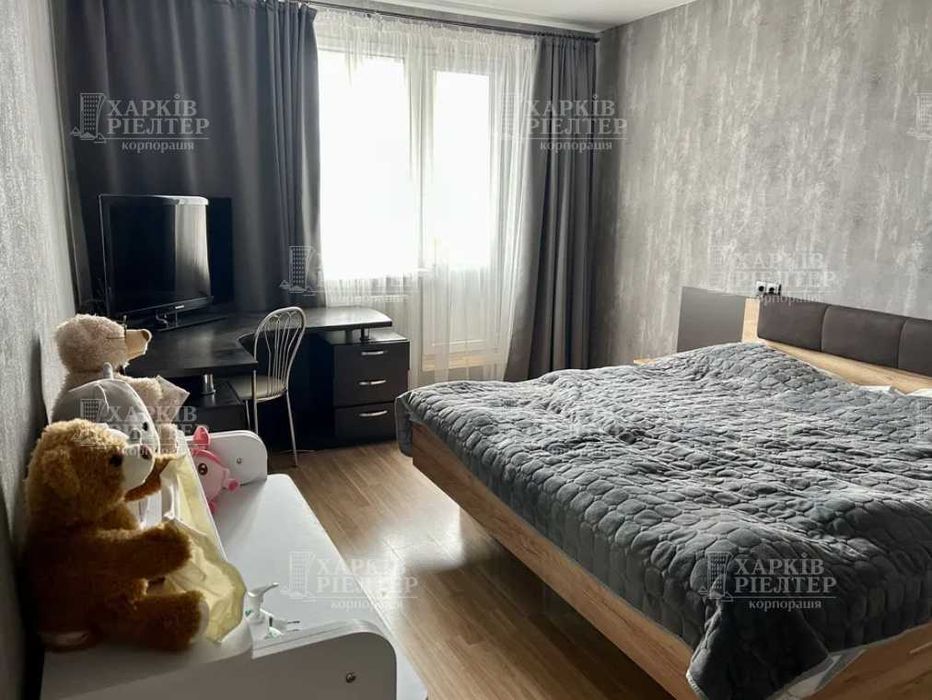 YY S4 Продам 2 кімнатну квартиру в Немишлянському районі Салтівка вул. Єдності 171
