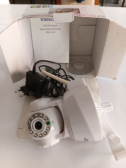 1 câmera de vigilância  Wanscam JW 0008 ( nova na caixa)