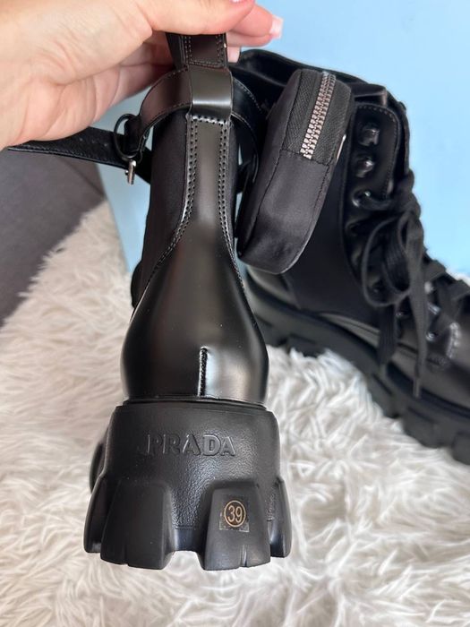 Buty Prada Monolith Leather