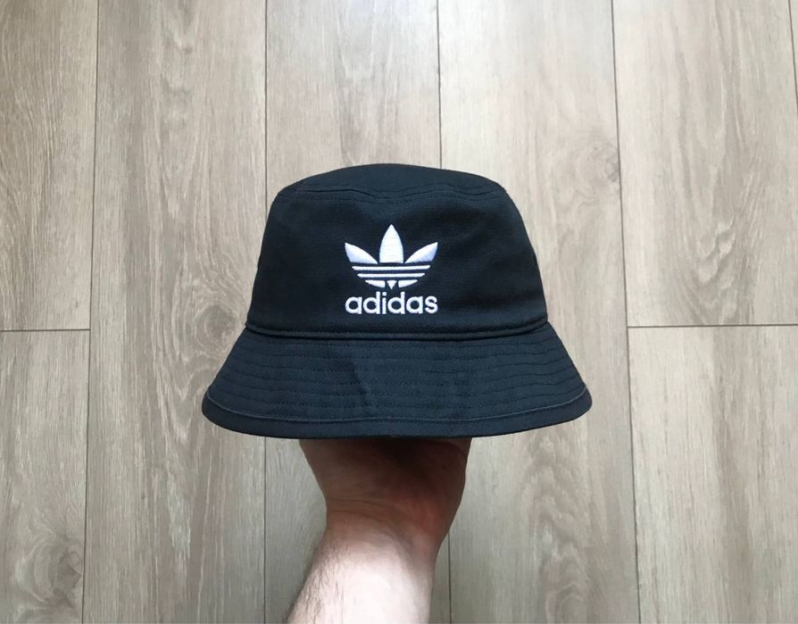 adidas OLX.ua