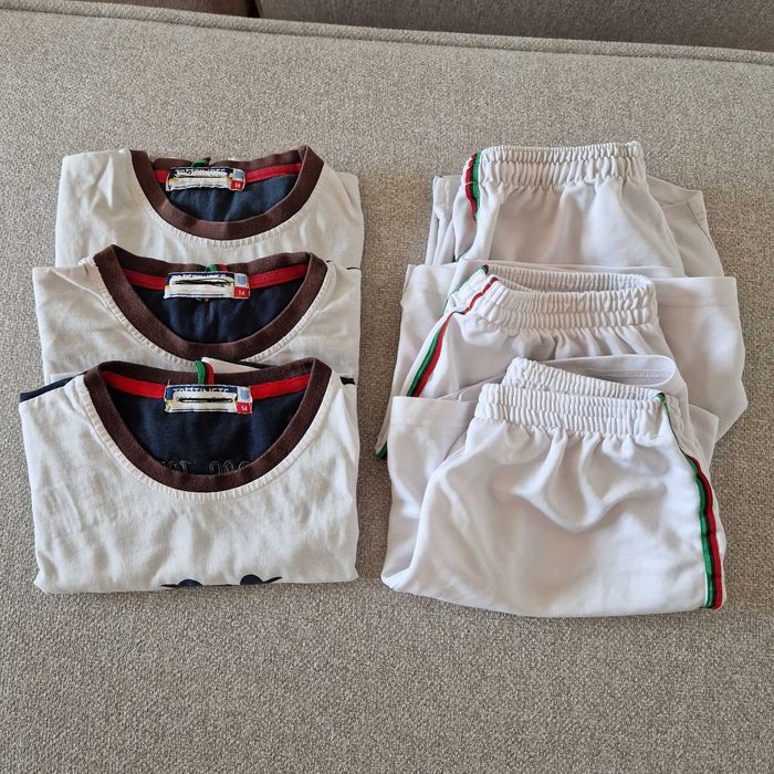 Conjuntos ginástica colégio Militar - calção + 2 t-shirts 14 anos