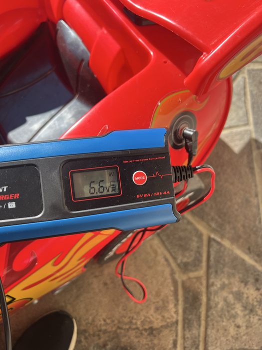 Продам електромобіль Маквін