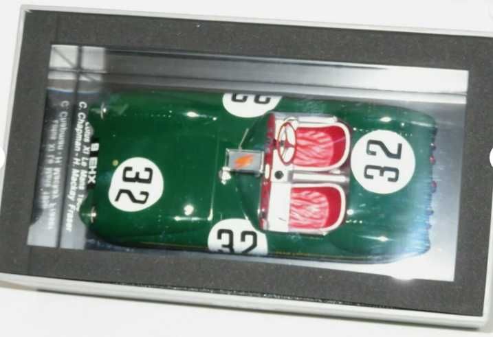1:18 Spark Lotus XI #32 Le Mans 1956 - C.Chapman