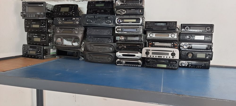 Radio samochodowe jvc sony Pioneer blaupunkt Renault volvo ford alfa